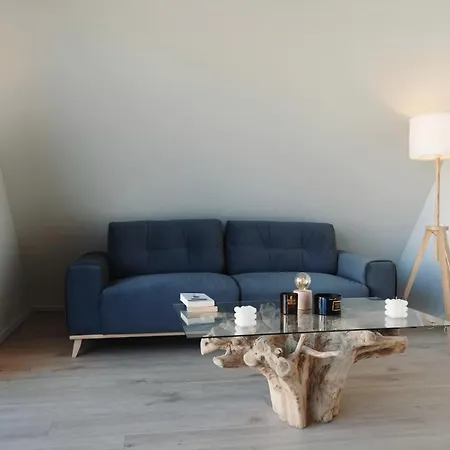 A-frame ξυλόκαστρο * Katsoulaíika